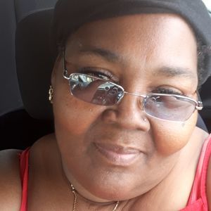 Meet your Posher, Marlo